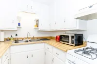 Clean & Cozy Apartment w/ Private Patio