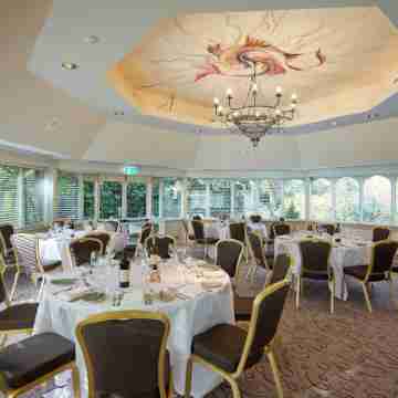 Cbh Donnington & Co (Formerly Donnington Valley Hotel) Dining/Meeting Rooms