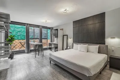 Hotel Singular Goldsmith Hotels near متحف سمية