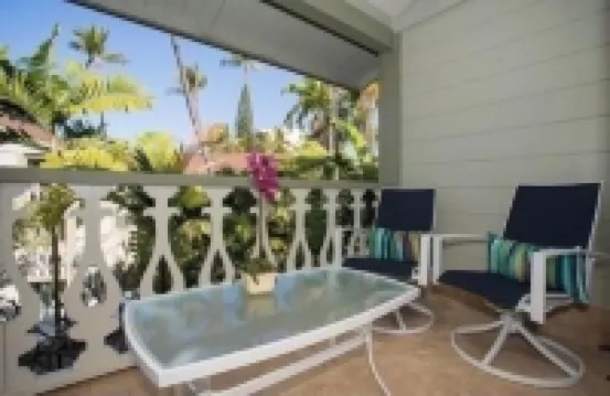 The Pineapple- Cozy condo in the heart of Kona