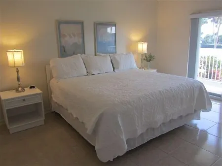 Tropical Paradise, Ocean View W/ Beach Access, Pool, Tennis Отели в г. Коко-Бич