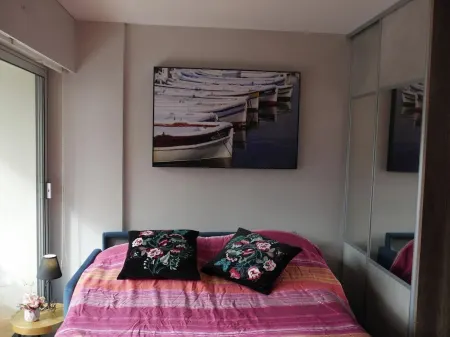 Jolie Appartement à 100m de la Plage Classé Отели рядом с достопримечательностью «Карнакские камни»