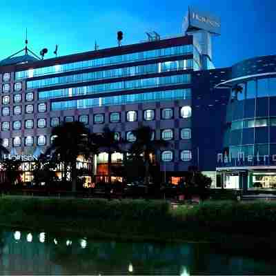 勿加泗地平線創世紀飯店 Hotel Exterior