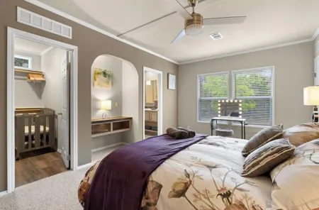 Peaceful Cabin - 8 acres Ranch Dripping Springs Venues & Breweries Отели рядом с достопримечательностью «Dreamland Dripping Springs»