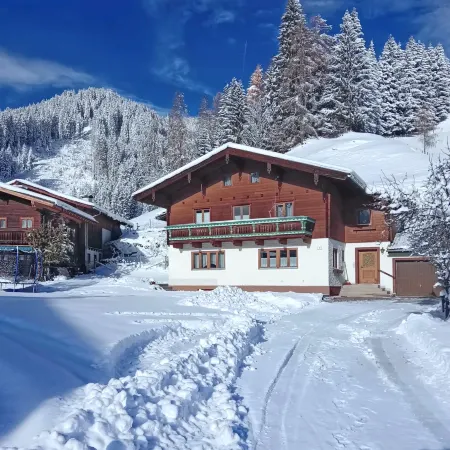 Chalet in Wagrain near Ski Lift