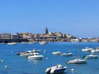 Holiday Home in Cléder near Amiets Beach