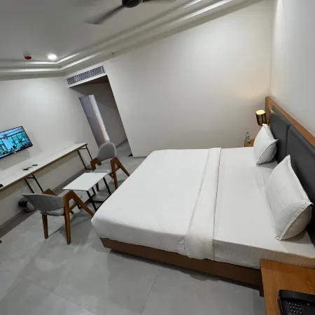 Hotel Madhukta Inn
