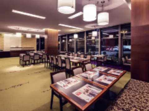 Hotel Mercure Torun Centrum โรงแรมในทัวรูน