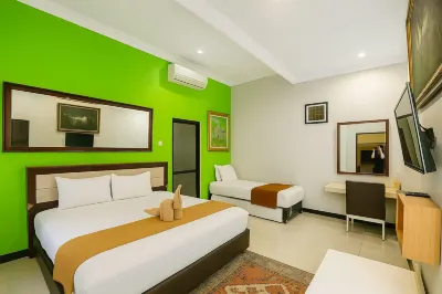 Cabin Hotel Sutomo Hotels in Baciro