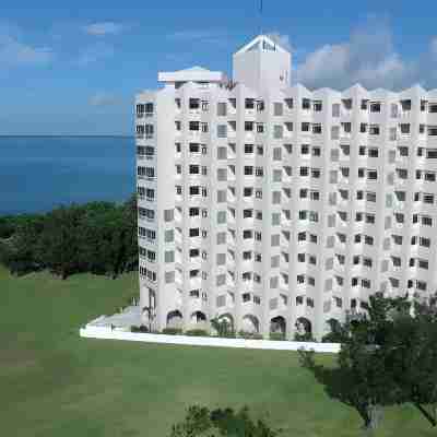 로얄 마린 팰리스 Hotel Exterior