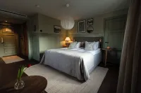 Fågelbro Säteri Hotels in Dalaro