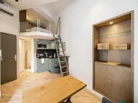 A/C Mezzanine Apt 1BR/2P - Place Garibaldi - Homestays
