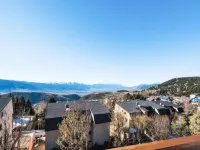 Apartment in Cerdanya with Valley Views