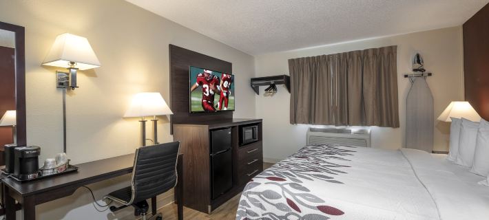 Red Roof Inn Greensburg Отели в г. Уэстморленд Каунти