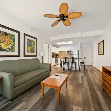 Holiday Inn & Suites CLEARWATER BEACH S-HARBOURSIDE by IHG