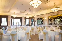 Hogs Back Hotel & Spa Nr Farnham - breakfast