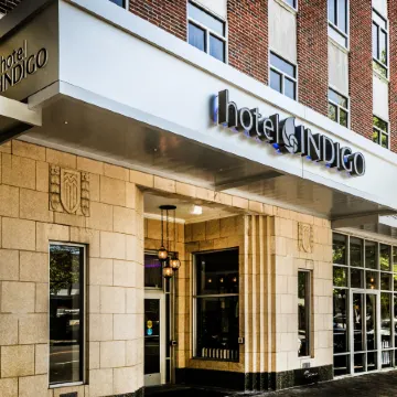 Hotel Indigo BIRMINGHAM FIVE POINTS S - UAB by IHG Отели рядом с достопримечательностью «Университет Алабама в Бирмингеме»