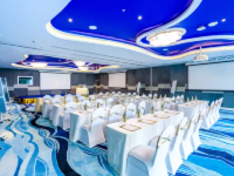 Centara Sonrisa Residences & Suites Sriracha Hotels in Si Racha