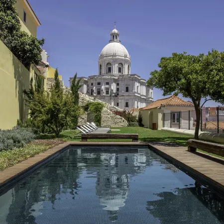 Tandem Palacio Alfama Suites