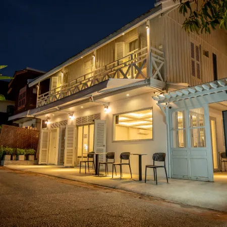 Downtown Hotel
