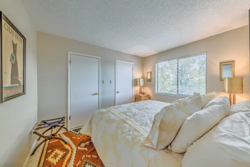 Scenic Hideaway w/ Deck & Grill ~ 6 Mi to Ruidoso! - Wifi