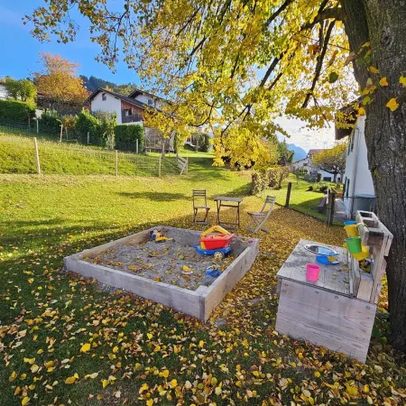 4-star Ott vacation apartment - with separate garden - at the foot of the Buchenberg