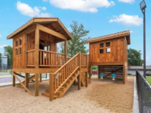 Lakefront Oasis Amazing Views! Hotels in Stone County