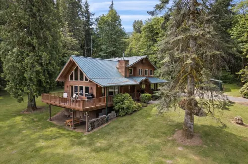 Hot Tub and Game Room on Scenic Woodland Estate - Tranquil Lodge Escape