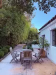 Montecito Casita Pequena!
