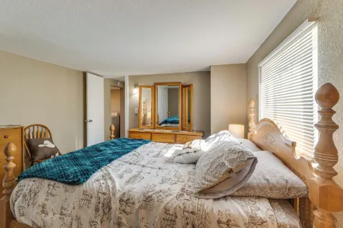 7 Mi to Dakota Hot Springs: Penrose Group Getaway! - 2-Star