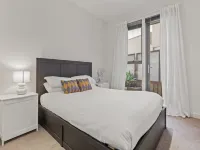 Lakeside 3-Bed Family Home with Amazing Views