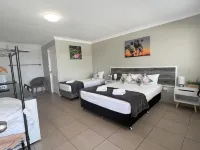 Spanish Lace Motor Inn