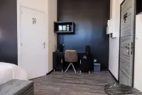 SEE - 馬利火車站