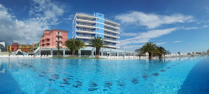 Ai Pozzi Village & Spa Hotels in Savona