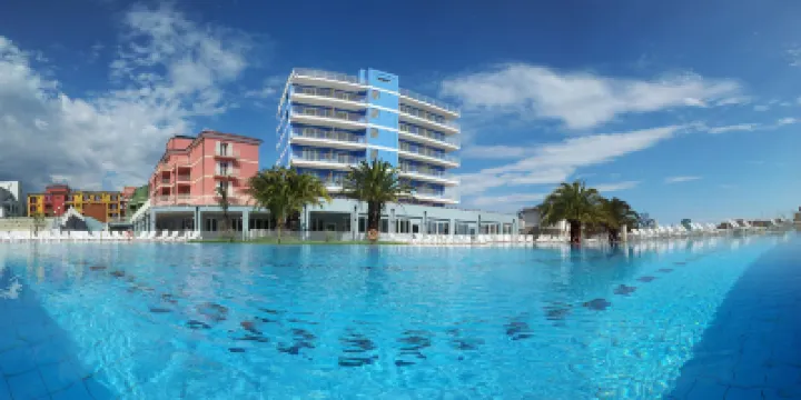 Ai Pozzi Village Resort & Spa Hotel di 