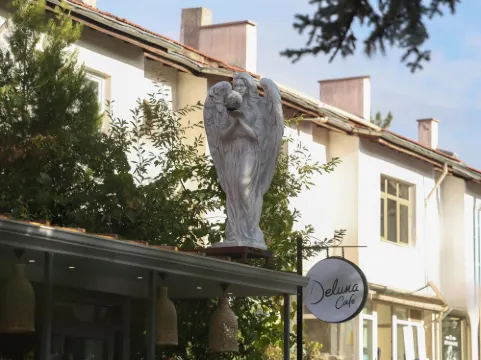 Deluna Ümitköy Suite