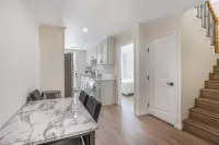 Newly Built Pasadena Retreat Parking Great Location