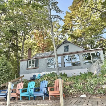 DOCKSIDE RETREAT LIMIT 14 home