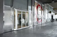 ルカ ステイ ドゥオモ ヴェルサーチ サン・バビラのホテル