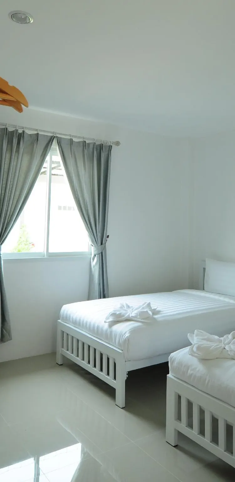 ห้องเตียงแฝดพร้อมชั้นลอย
