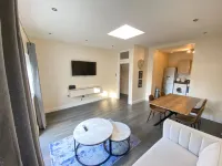 Cosy Two Bedroom Apartment Near East Croydon Station