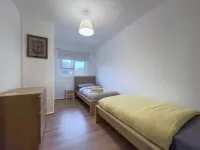 倫敦寬敞兩卧室公寓，帶陽台，靠近地鐵和交通樞紐