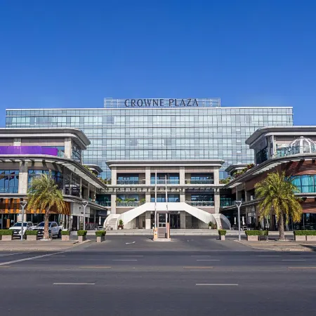 Crowne Plaza Phnom Penh by IHG (Former VM Hotel)