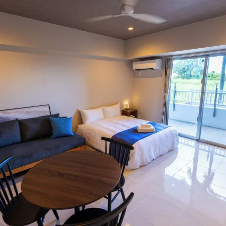 GRAND BLUE105