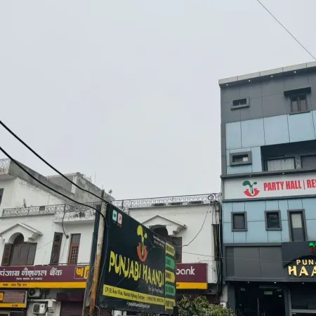 Hotel Punjabi Haandi