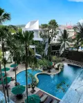 Blue Sky Hotel - piscine