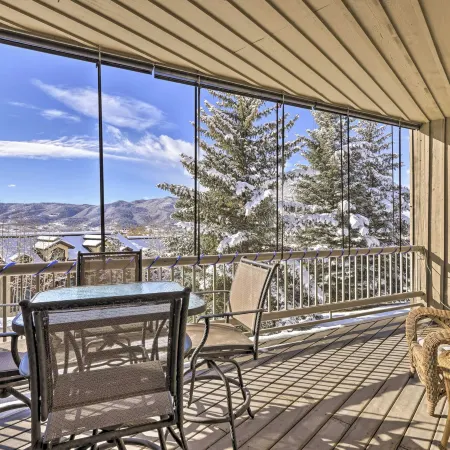 Cozy Condo w/ View, Walk to Steamboat Ski Resort!