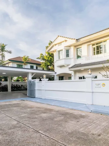 รูปภาพของพูลวิลล่า 4 ห้องนอน ห้องชมภาพยนตร์ วี289