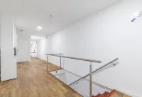 Ayz Luis Cabrera-Auto Check-in Property