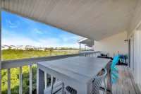 Beach Access Heated Pool Resort Condo for 8 - Apartments